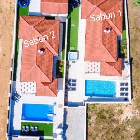 Villas Sabun - Modern House With Heated Pool Privlaka  Eksteriør bilde