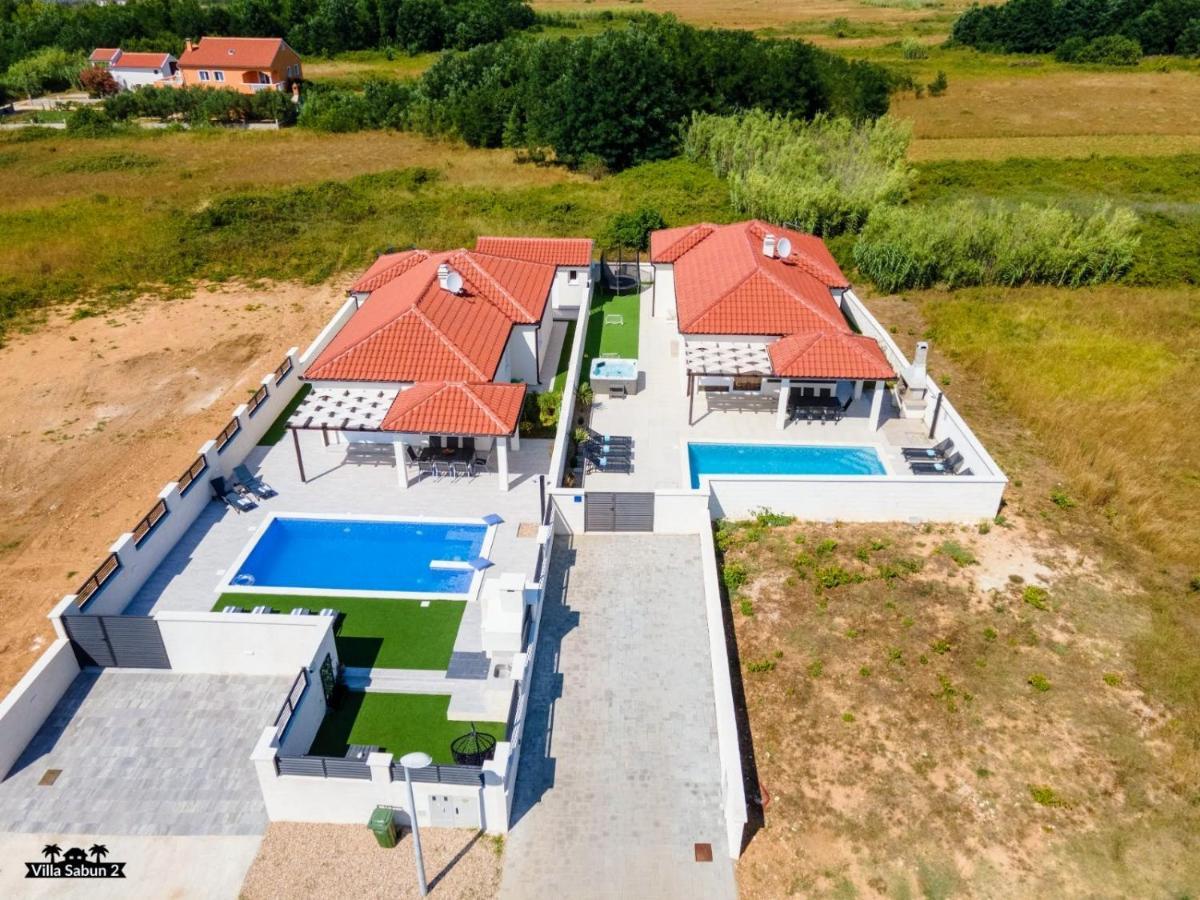 Villas Sabun - Modern House With Heated Pool Privlaka  Eksteriør bilde